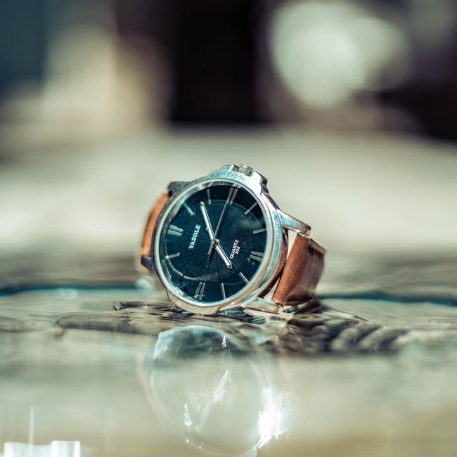 Minimalist Analog Watch
